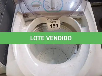 LOTE 159 - 01 MÁQUINA DE LAVAR MARCA ELECTROLUX 6KG. (NO ESTADO) ATENÇÃO! FAZER A VISITAÇÃO ANTES DE ARREMATAR, NÃO SABEMOS SE FUNCIONA. LEILÃO NÃO TEM GARANTIA E NEM DEVOLUÇÃO, SUJEITO A POSSÍVEIS AVARIAS VISÍVEIS/OCULTAS E/OU AUSÊNCIA DE COMPONENTES.