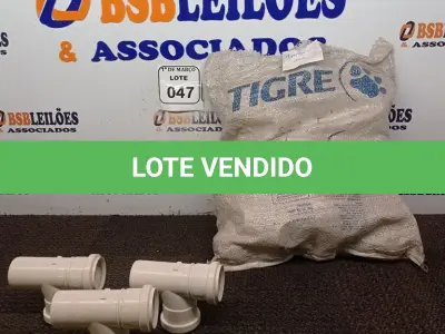 LOTE 047 - 20 UNIDADES DE TEE DE ESGOTO MM. (NOVO) (NO ESTADO) ATENÇÃO! FAZER A VISITAÇÃO ANTES DE ARREMATAR, NÃO SABEMOS SE FUNCIONA. LEILÃO NÃO TEM GARANTIA E NEM DEVOLUÇÃO, SUJEITO A POSSÍVEIS AVARIAS VISÍVEIS/OCULTAS E/OU AUSÊNCIA DE COMPONENTES.
