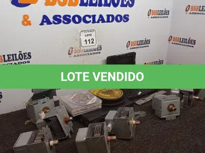 LOTE 112 - 01 CAIXA COM VÁRIOS MAGNÉTON MICRO-ONDAS. (NO ESTADO) ATENÇÃO! FAZER A VISITAÇÃO ANTES DE ARREMATAR, NÃO SABEMOS SE FUNCIONA. LEILÃO NÃO TEM GARANTIA E NEM DEVOLUÇÃO, SUJEITO A POSSÍVEIS AVARIAS VISÍVEIS/OCULTAS E/OU AUSÊNCIA DE COMPONENTES.