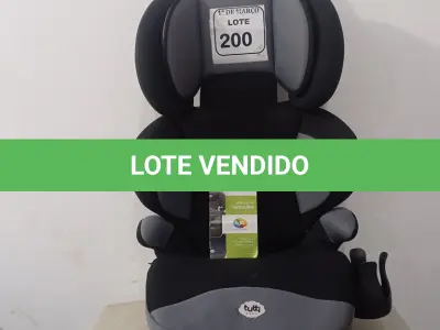 LOTE 200 - 01 CADEIRA DE BEBÊ PARA CARRO MARCA TUTTY BABY. (NO ESTADO) ATENÇÃO! FAZER A VISITAÇÃO ANTES DE ARREMATAR, NÃO SABEMOS SE FUNCIONA. LEILÃO NÃO TEM GARANTIA E NEM DEVOLUÇÃO, SUJEITO A POSSÍVEIS AVARIAS VISÍVEIS/OCULTAS E/OU AUSÊNCIA DE COMPONENTES.