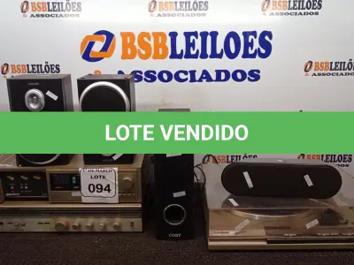 LOTE 094 - 01 RECEIVER MARCA GRADIENTE DS-40, 01 TOCA DISCOS GRADIENTE B-25, 01 RADIO VINTAGE PHILIPS E 04 CAIXINHAS DE SOM PEQUENAS SENDO 01 AMPLIFICADA. (NO ESTADO) ATENÇÃO! FAZER A VISITAÇÃO ANTES DE ARREMATAR, NÃO SABEMOS SE FUNCIONA. LEILÃO NÃO TEM GARANTIA E NEM DEVOLUÇÃO, SUJEITO A POSSÍVEIS AVARIAS VISÍVEIS/OCULTAS E/OU AUSÊNCIA DE COMPONENTES.