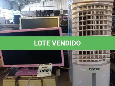 LOTE 069 - 02 MONITORES, SENDO 01 MARCA PHILCO E 01 LG, 02 BALANÇAS, 01 RADIO STÉREO DIGITAL MARCA CCE, 01 IMPRESSORA MATRICIAL E 02 UMIDIFICADORES MARCA CONSUL. (NO ESTADO) ATENÇÃO! FAZER A VISITAÇÃO ANTES DE ARREMATAR, NÃO SABEMOS SE FUNCIONA. LEILÃO NÃO TEM GARANTIA E NEM DEVOLUÇÃO, SUJEITO A POSSÍVEIS AVARIAS VISÍVEIS/OCULTAS E/OU AUSÊNCIA DE COMPONENTES.