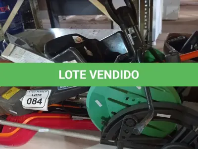 LOTE 084 - 03 ASPIRADORES DE PÓ INCOMPLETOS, 01 MÁQUINA ELÉTRICA DE CORTAR GRAMA COM AVARIAS, 01 CADEIRINHA INFANTIL, 01 ENROLADOR PARA MANGUEIRA (NO ESTADO) ATENÇÃO! FAZER A VISITAÇÃO ANTES DE ARREMATAR, NÃO SABEMOS SE FUNCIONA. LEILÃO NÃO TEM GARANTIA E NEM DEVOLUÇÃO, SUJEITO A POSSÍVEIS AVARIAS VISÍVEIS/OCULTAS E/OU AUSÊNCIA DE COMPONENTES.