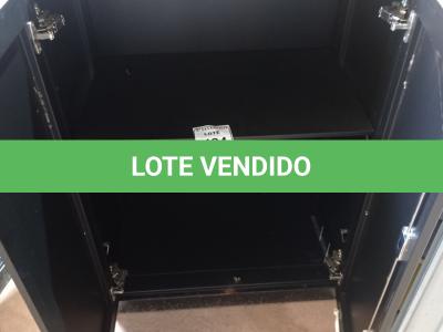 LOTE 484 -  01 ARMÁRIO EM AÇO COM 02 PORTAS. (NO ESTADO) ATENÇÃO! FAZER A VISITAÇÃO ANTES DE ARREMATAR, NÃO SABEMOS SE FUNCIONA. LEILÃO NÃO TEM GARANTIA E NEM DEVOLUÇÃO, SUJEITO A POSSÍVEIS AVARIAS VISÍVEIS/OCULTAS E/OU AUSÊNCIA DE COMPONENTES.