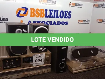 LOTE 094 - 01 RECEIVER MARCA GRADIENTE DS-40, 01 TOCA DISCOS GRADIENTE B-25, 01 RADIO VINTAGE PHILIPS E 04 CAIXINHAS DE SOM PEQUENAS SENDO 01 AMPLIFICADA. (NO ESTADO) ATENÇÃO! FAZER A VISITAÇÃO ANTES DE ARREMATAR, NÃO SABEMOS SE FUNCIONA. LEILÃO NÃO TEM GARANTIA E NEM DEVOLUÇÃO, SUJEITO A POSSÍVEIS AVARIAS VISÍVEIS/OCULTAS E/OU AUSÊNCIA DE COMPONENTES.