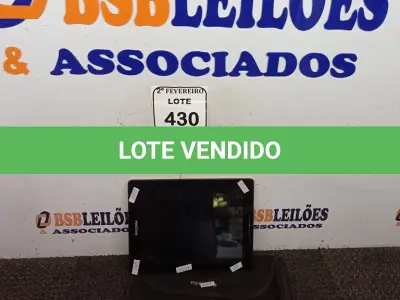 LOTE 430 - 01 TABLET POSITIVO. (NO ESTADO) ATENÇÃO! FAZER A VISITAÇÃO ANTES DE ARREMATAR, NÃO SABEMOS SE FUNCIONA. LEILÃO NÃO TEM GARANTIA E NEM DEVOLUÇÃO, SUJEITO A POSSÍVEIS AVARIAS VISÍVEIS/OCULTAS E/OU AUSÊNCIA DE COMPONENTES.
