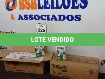 LOTE 225 - 20 LÂMPADAS BULBO DE LED TASHIBRA 9W 6500K BIVOLTS. (NO ESTADO) ATENÇÃO! FAZER A VISITAÇÃO ANTES DE ARREMATAR, NÃO SABEMOS SE FUNCIONA. LEILÃO NÃO TEM GARANTIA E NEM DEVOLUÇÃO, SUJEITO A POSSÍVEIS AVARIAS VISÍVEIS/OCULTAS E/OU AUSÊNCIA DE COMPONENTES.