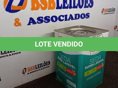LOTE 192 - 01 LATA DE TINTA SEDA SUPER LAVÁVEL IQUINE NA COR BASE C ACETINADO 18 LITROS. (NO ESTADO) ATENÇÃO! FAZER A VISITAÇÃO ANTES DE ARREMATAR, NÃO SABEMOS SE FUNCIONA. LEILÃO NÃO TEM GARANTIA E NEM DEVOLUÇÃO, SUJEITO A POSSÍVEIS AVARIAS VISÍVEIS/OCULTAS E/OU AUSÊNCIA DE COMPONENTES.