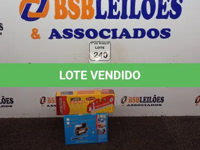 LOTE 240 - 01 COMPRESSOR PORTÁTIL 12 VOLTS (NOVO) E 01NIVEL A LASER (NOVO). (NO ESTADO) ATENÇÃO! FAZER A VISITAÇÃO ANTES DE ARREMATAR, NÃO SABEMOS SE FUNCIONA. LEILÃO NÃO TEM GARANTIA E NEM DEVOLUÇÃO, SUJEITO A POSSÍVEIS AVARIAS VISÍVEIS/OCULTAS E/OU AUSÊNCIA DE COMPONENTES.