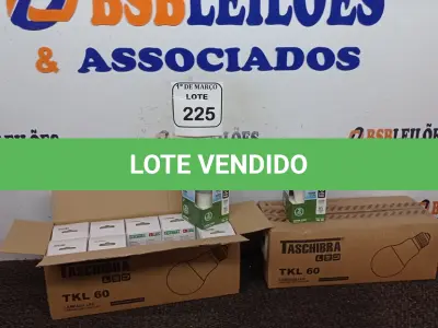 LOTE 225 - 20 LÂMPADAS BULBO DE LED TASHIBRA 9W 6500K BIVOLTS. (NO ESTADO) ATENÇÃO! FAZER A VISITAÇÃO ANTES DE ARREMATAR, NÃO SABEMOS SE FUNCIONA. LEILÃO NÃO TEM GARANTIA E NEM DEVOLUÇÃO, SUJEITO A POSSÍVEIS AVARIAS VISÍVEIS/OCULTAS E/OU AUSÊNCIA DE COMPONENTES.