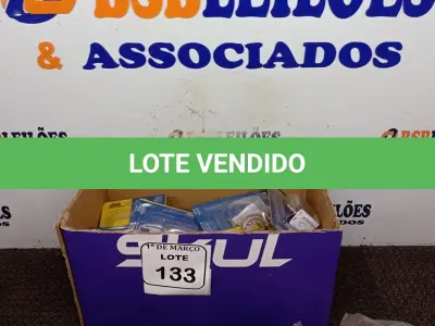 LOTE 133 - 01 LOTE COM VÁRIAS RESISTÊNCIAS TAMANHOS DIVERSOS. (NO ESTADO) ATENÇÃO! FAZER A VISITAÇÃO ANTES DE ARREMATAR, NÃO SABEMOS SE FUNCIONA. LEILÃO NÃO TEM GARANTIA E NEM DEVOLUÇÃO, SUJEITO A POSSÍVEIS AVARIAS VISÍVEIS/OCULTAS E/OU AUSÊNCIA DE COMPONENTES.