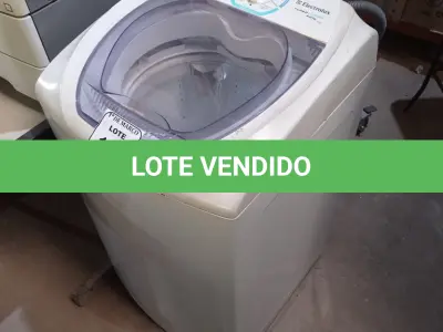 LOTE 159 - 01 MÁQUINA DE LAVAR MARCA ELECTROLUX 6KG. (NO ESTADO) ATENÇÃO! FAZER A VISITAÇÃO ANTES DE ARREMATAR, NÃO SABEMOS SE FUNCIONA. LEILÃO NÃO TEM GARANTIA E NEM DEVOLUÇÃO, SUJEITO A POSSÍVEIS AVARIAS VISÍVEIS/OCULTAS E/OU AUSÊNCIA DE COMPONENTES.