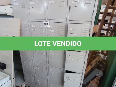 LOTE 480 - 01 ARMÁRIO EM AÇO ROUPEIRO COM 20 PORTAS. (NO ESTADO) ATENÇÃO! FAZER A VISITAÇÃO ANTES DE ARREMATAR, NÃO SABEMOS SE FUNCIONA. LEILÃO NÃO TEM GARANTIA E NEM DEVOLUÇÃO, SUJEITO A POSSÍVEIS AVARIAS VISÍVEIS/OCULTAS E/OU AUSÊNCIA DE COMPONENTES.