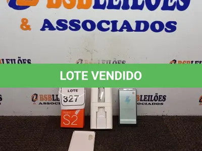 LOTE 327 - 01 CELULAR READMI S2 (NOVO). (NO ESTADO) ATENÇÃO! FAZER A VISITAÇÃO ANTES DE ARREMATAR, NÃO SABEMOS SE FUNCIONA. LEILÃO NÃO TEM GARANTIA E NEM DEVOLUÇÃO, SUJEITO A POSSÍVEIS AVARIAS VISÍVEIS/OCULTAS E/OU AUSÊNCIA DE COMPONENTES.