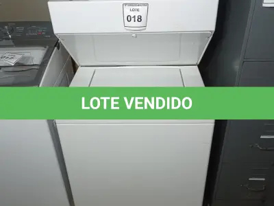 LOTE 018 - 01 LAVADORA E SECADORA WHIRLPOOL 110V (COMBO). (NO ESTADO EM QUE SE ENCONTRA. SUJEITO A AVARIAS OCULTAS/VISÍVEIS.) AV9948N