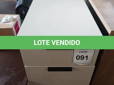 LOTE 091 - 01 GAVETEIRO EM MADEIRA. (NO ESTADO EM QUE SE ENCONTRA. SUJEITO A AVARIAS OCULTAS/VISÍVEIS.)