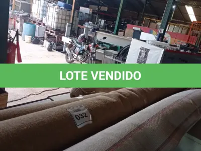 LOTE 032 - 01 RUG (TAPETE). (NO ESTADO EM QUE SE ENCONTRA. SUJEITO A AVARIAS OCULTAS/VISÍVEIS.) AU2176D