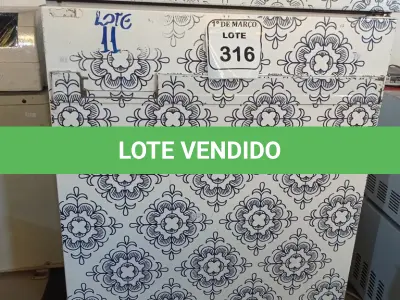 LOTE 316 - 01 FRIGOBAR ESMALTEC 220VOLTS. (NO ESTADO) ATENÇÃO! FAZER A VISITAÇÃO ANTES DE ARREMATAR, NÃO SABEMOS SE FUNCIONA. LEILÃO NÃO TEM GARANTIA E NEM DEVOLUÇÃO, SUJEITO A POSSÍVEIS AVARIAS VISÍVEIS/OCULTAS E/OU AUSÊNCIA DE COMPONENTES.