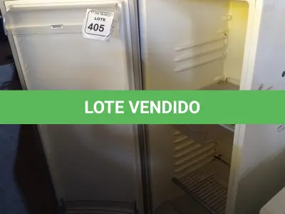 LOTE 405 - 01 GELADEIRA MARCA BOSCH 220V. (NO ESTADO) ATENÇÃO! FAZER A VISITAÇÃO ANTES DE ARREMATAR, NÃO SABEMOS SE FUNCIONA. LEILÃO NÃO TEM GARANTIA E NEM DEVOLUÇÃO, SUJEITO A POSSÍVEIS AVARIAS VISÍVEIS/OCULTAS E/OU AUSÊNCIA DE COMPONENTES.