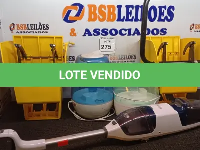 LOTE 275 - 02 UMIDIFICADORES DE AMBIENTE, 01 ASPIRADOR DE PÓ E 02 PEÇAS PARA CARRINHO DE LIMPEZA. (NO ESTADO) ATENÇÃO! FAZER A VISITAÇÃO ANTES DE ARREMATAR, NÃO SABEMOS SE FUNCIONA. LEILÃO NÃO TEM GARANTIA E NEM DEVOLUÇÃO, SUJEITO A POSSÍVEIS AVARIAS VISÍVEIS/OCULTAS E/OU AUSÊNCIA DE COMPONENTES.