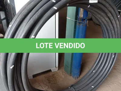 LOTE 429 - 01 ROLO DE MANGUEIRA. (NO ESTADO) ATENÇÃO! FAZER A VISITAÇÃO ANTES DE ARREMATAR, NÃO SABEMOS SE FUNCIONA. LEILÃO NÃO TEM GARANTIA E NEM DEVOLUÇÃO, SUJEITO A POSSÍVEIS AVARIAS VISÍVEIS/OCULTAS E/OU AUSÊNCIA DE COMPONENTES.