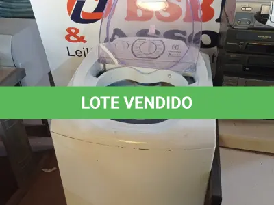 LOTE 272 - 01 MÁQUINA DE LAVA-ROUPAS ELECTROLUX 8,5KG 22VOLTS. (NO ESTADO) ATENÇÃO! FAZER A VISITAÇÃO ANTES DE ARREMATAR, NÃO SABEMOS SE FUNCIONA. LEILÃO NÃO TEM GARANTIA E NEM DEVOLUÇÃO, SUJEITO A POSSÍVEIS AVARIAS VISÍVEIS/OCULTAS E/OU AUSÊNCIA DE COMPONENTES.