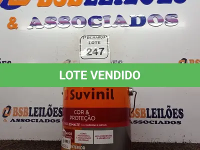 LOTE 247 - 01 LATA DE TINTA ESMALTE PARA MADEIRAS E METAIS NA COR BRILHANTE BRANCO DE 3,6L MARCA SUVINIL. (NOVO) (NO ESTADO) ATENÇÃO! FAZER A VISITAÇÃO ANTES DE ARREMATAR, NÃO SABEMOS SE FUNCIONA. LEILÃO NÃO TEM GARANTIA E NEM DEVOLUÇÃO, SUJEITO A POSSÍVEIS AVARIAS VISÍVEIS/OCULTAS E/OU AUSÊNCIA DE COMPONENTES.