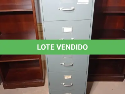 LOTE 022 - 01 ARQUIVO EM AÇO 04 GAVETAS. (NO ESTADO EM QUE SE ENCONTRA. SUJEITO A AVARIAS OCULTAS/VISÍVEIS.)