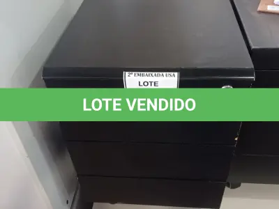 LOTE 096 - 01 GAVETEIRO PRETOS COM 03 GAVETAS. (NO ESTADO EM QUE SE ENCONTRA. SUJEITO A AVARIAS OCULTAS/VISÍVEIS.)