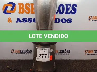 LOTE 277 - 01 LIQUIDIFICADOR INDUSTRIAL MARCA CROYDON BIVOLT. (NO ESTADO) ATENÇÃO! FAZER A VISITAÇÃO ANTES DE ARREMATAR, NÃO SABEMOS SE FUNCIONA. LEILÃO NÃO TEM GARANTIA E NEM DEVOLUÇÃO, SUJEITO A POSSÍVEIS AVARIAS VISÍVEIS/OCULTAS E/OU AUSÊNCIA DE COMPONENTES.