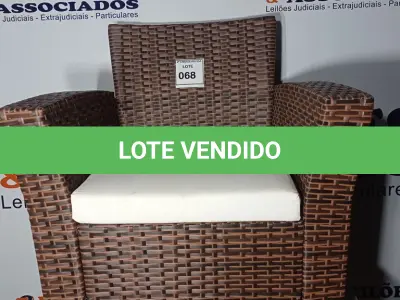 LOTE 068 - 01 GARDEN CHAIR (CADEIRA DE JARDIM). (NO ESTADO EM QUE SE ENCONTRA. SUJEITO A AVARIAS OCULTAS/VISÍVEIS.)  BH1669T