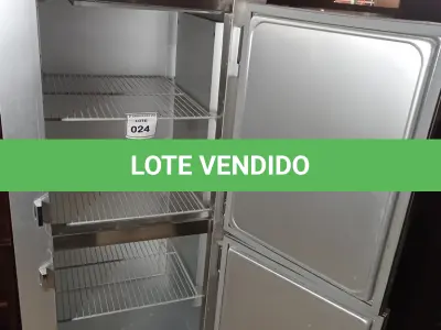 LOTE 024 - 01 REFRIGERATOR TRAULSEN 110V MODELO G10.000. (NO ESTADO EM QUE SE ENCONTRA. SUJEITO A AVARIAS OCULTAS/VISÍVEIS.) AV9668P