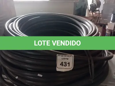 LOTE 431 - 02 ROLOS DE MANGUEIRA. (NO ESTADO) ATENÇÃO! FAZER A VISITAÇÃO ANTES DE ARREMATAR, NÃO SABEMOS SE FUNCIONA. LEILÃO NÃO TEM GARANTIA E NEM DEVOLUÇÃO, SUJEITO A POSSÍVEIS AVARIAS VISÍVEIS/OCULTAS E/OU AUSÊNCIA DE COMPONENTES.