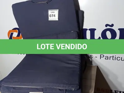 LOTE 074 - ALMOFADAS PARA MACA. (NO ESTADO EM QUE SE ENCONTRA. SUJEITO A AVARIAS OCULTAS/VISÍVEIS.)
