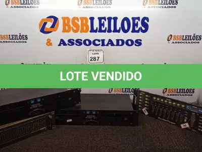 LOTE 287 - 02 APARELHOS DENON DN-20000F MK2, 01 EQUALIZADOR ESTÉREO E 01 DMX SHOW DESIGNER. (NO ESTADO) ATENÇÃO! FAZER A VISITAÇÃO ANTES DE ARREMATAR, NÃO SABEMOS SE FUNCIONA. LEILÃO NÃO TEM GARANTIA E NEM DEVOLUÇÃO, SUJEITO A POSSÍVEIS AVARIAS VISÍVEIS/OCULTAS E/OU AUSÊNCIA DE COMPONENTES.