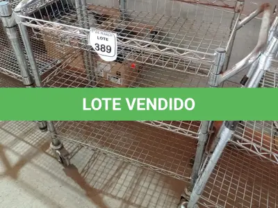 LOTE 389 - 01 CARRINHO PARA SERVIÇO CROMADO. (NO ESTADO) ATENÇÃO! FAZER A VISITAÇÃO ANTES DE ARREMATAR, NÃO SABEMOS SE FUNCIONA. LEILÃO NÃO TEM GARANTIA E NEM DEVOLUÇÃO, SUJEITO A POSSÍVEIS AVARIAS VISÍVEIS/OCULTAS E/OU AUSÊNCIA DE COMPONENTES.