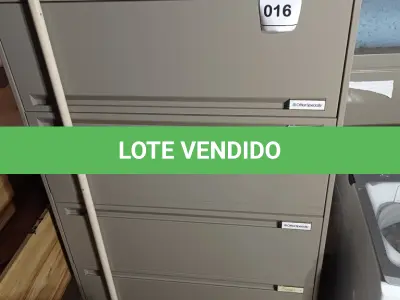 LOTE 016 - 01 ARMÁRIO DE FERRO 5 GAVETAS. (NO ESTADO EM QUE SE ENCONTRA. SUJEITO A AVARIAS OCULTAS/VISÍVEIS.)