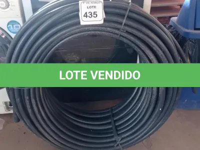 LOTE 435 - 01 ROLO DE MANGUEIRA. (NO ESTADO) ATENÇÃO! FAZER A VISITAÇÃO ANTES DE ARREMATAR, NÃO SABEMOS SE FUNCIONA. LEILÃO NÃO TEM GARANTIA E NEM DEVOLUÇÃO, SUJEITO A POSSÍVEIS AVARIAS VISÍVEIS/OCULTAS E/OU AUSÊNCIA DE COMPONENTES.