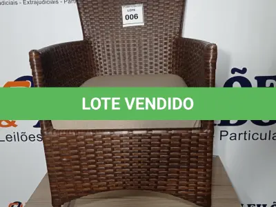 LOTE 006 - 01 GARDEN EASY. (POLTRONA DE JARDIM) (NO ESTADO EM QUE SE ENCONTRA. SUJEITO A AVARIAS OCULTAS/VISÍVEIS.) BH1547B