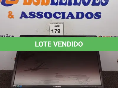 LOTE 179 - 01 MONITOR SEM PÉ SAMSUMG. (NO ESTADO EM QUE SE ENCONTRA. SUJEITO A AVARIAS OCULTAS/VISÍVEIS.) AV9700N