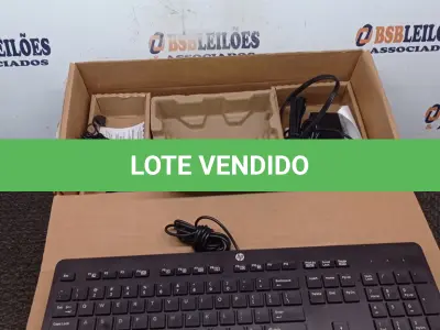 LOTE 228 - 01 CPU HP, MOUSE, TECLADO E CARREGADOR. (NO ESTADO EM QUE SE ENCONTRA. SUJEITO A AVARIAS OCULTAS/VISÍVEIS.) BD0545M