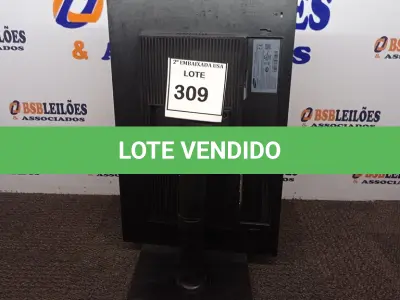 LOTE 309 - 01 MONITOR SAMSUNG. (NO ESTADO EM QUE SE ENCONTRA. SUJEITO A AVARIAS OCULTAS/VISÍVEIS.)