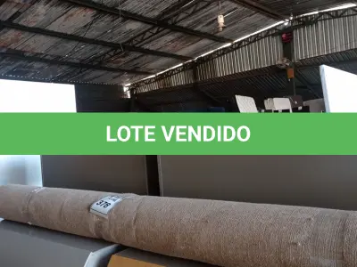LOTE 378 - 01 RUG (TAPETE). (NO ESTADO EM QUE SE ENCONTRA. SUJEITO A AVARIAS OCULTAS/VISÍVEIS.) AU2411K