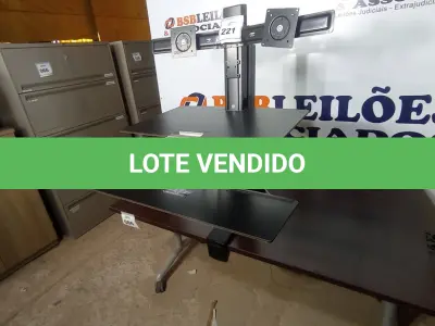 LOTE 221 - 01 ERGOTRON. (SUPORTE MONITOR) (NO ESTADO EM QUE SE ENCONTRA. SUJEITO A AVARIAS OCULTAS/VISÍVEIS.)