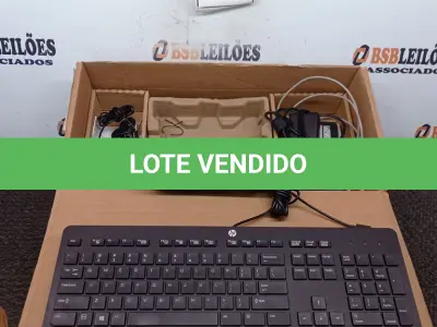 LOTE 220 - 01 CPU HP, MOUSE, TECLADO E CARREGADOR. (NO ESTADO EM QUE SE ENCONTRA. SUJEITO A AVARIAS OCULTAS/VISÍVEIS.) BD0545N