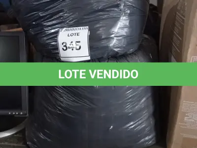 LOTE 345 - 02 SACOS DE CORTINAS. (NO ESTADO EM QUE SE ENCONTRA. SUJEITO A AVARIAS OCULTAS/VISÍVEIS.)