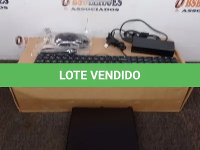 LOTE 184 - 01 CPU HP, MOUSE, TECLADO E CARREGADOR. (NO ESTADO EM QUE SE ENCONTRA. SUJEITO A AVARIAS OCULTAS/VISÍVEIS.) BD0545W
