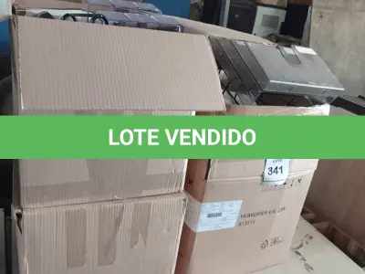 LOTE 341 - 01 CAIXA COM ACESSÓRIOS DE ESCRITÓRIO. (NO ESTADO EM QUE SE ENCONTRA. SUJEITO A AVARIAS OCULTAS/VISÍVEIS.)
