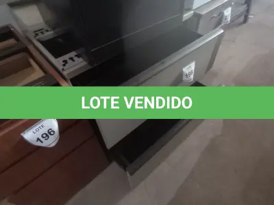 LOTE 198 - 01 ARMÁRIO BAIXO EM AÇO 02 GAVETAS. (NO ESTADO EM QUE SE ENCONTRA. SUJEITO A AVARIAS OCULTAS/VISÍVEIS.)