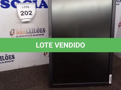 LOTE 202 - 01 MONITOR DELL. (NO ESTADO EM QUE SE ENCONTRA. SUJEITO A AVARIAS OCULTAS/VISÍVEIS.)